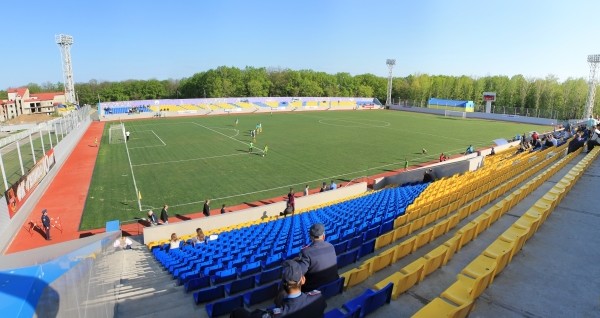 stadium_sunny_2